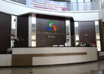 Sahaja Prima, Warga Melahirkan di Rumah Sakit Langsung Mendapatkan KK, Akta lahir dan KIA