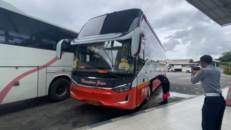 Ramp Check dan Tes Urine Terminal Patria Tipe A Kota Blitar