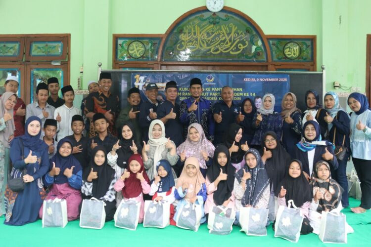 DPD Partai NasDem Kota Kediri Roadshow ke Panti Asuhan, Berikan Santunan dan Paket Sembako