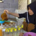 Bisnis Jamu Tradisisonal di Era Moderen, Perempuan ini Rasakan Manisnya