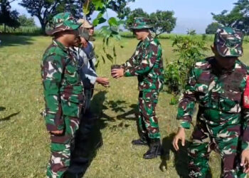 Koramil Pesantren dan DKD Kota Kediri Tanam 1.500 Bibit Pohon Peringati Hari Juang TNI AD
