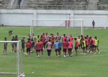 Manajemen Persik Optimis Marcos Reina Bisa Beradaptasi Dengan Cepat