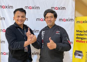 Maxim Serahkan Penghargaan Best Driver ke Ojol di Jawa Timur, Apresiasi Pelayanan Profesional Mitra