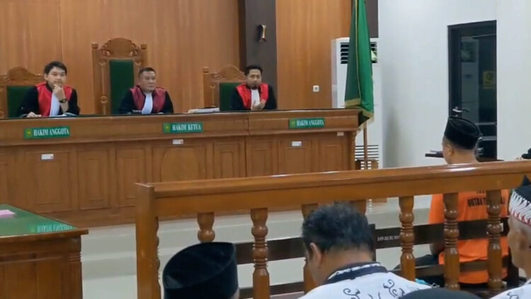 Jaksa Tuntut Lima Bulan Penjara dalam Kasus Penganiayaan Guru SMP di Trenggalek