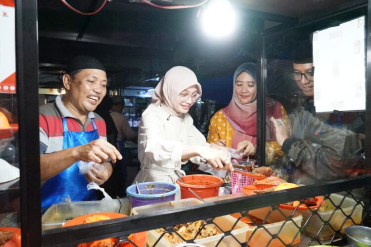 Wali Kota Kediri Resmikan Sentra Kuliner Pasar Banjaran, Ikon Baru Wisata Kuliner