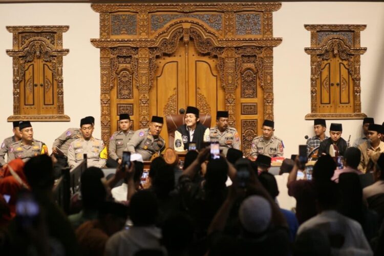 Satlantas Polres Blitar Kota Gandeng Gus Iqdam untuk Syiar Keselamatan Lalu Lintas dalam Operasi Patuh Semeru 2026