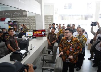 Awal Periode ke-2, Mas Dhito Berhasil Kuatkan Sektor Pelayanan Publik