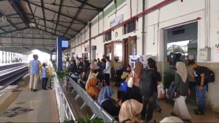 Tiket Mudik Lebaran 2026 Mulai Diburu, 4 Ribu Lebih Ludes di Stasiun Kediri