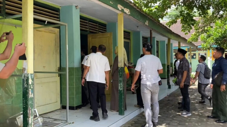 Pembangunan Gerai KDMP Desa Tlogo Incar Sekolah Dasar, Satu Bangunan Telah Dirobohkan