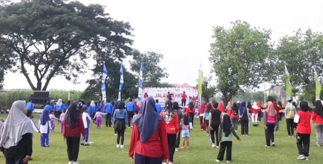 Lapangan Bence Jadi Pusat Olahraga dan Pendorong UMKM Warga Kota Kediri