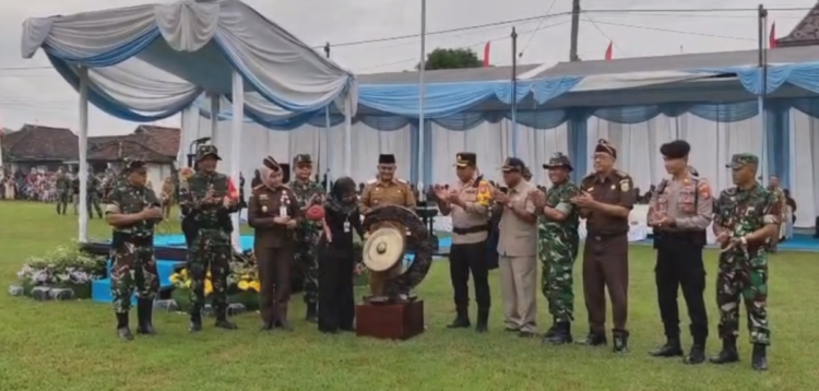 TMMD ke-127 Di Kabupaten Kediri Sasar Jalan Tembus dan Puluhan Rutilahu