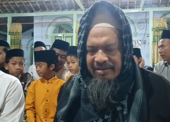 Tarawih Kilat Seabad di Blitar, 23 Rakaat Tuntas Kurang dari 10 Menit