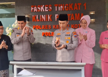 Kapolres Kediri Kota Resmikan Klinik Pratama Usai Renovasi