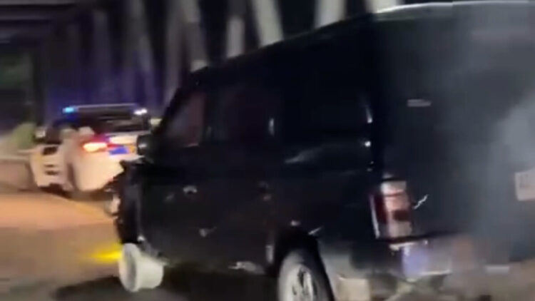 Viral! Aksi Kejar-kejaran Bak Film Action, Isuzu Panther Tabrak Bentor di Tulungagung, Tertangkap Usai Hantam Pom Mini di Kediri