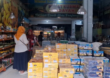 Stok Menipis, Harga Kurma di Kediri Meroket hingga Rp 125 Ribu per Dus