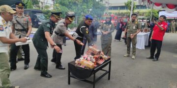 Pemkab Kediri Musnahkan Ribuan Rokok Ilegal Hasil Operasi Gabungan