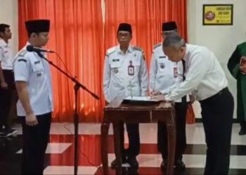 Lantik 8 Pejabat Tinggi dan Direktur Perumda Tirta Wening, Mas Ipin Tekankan Optimalisasi Struktur Baru