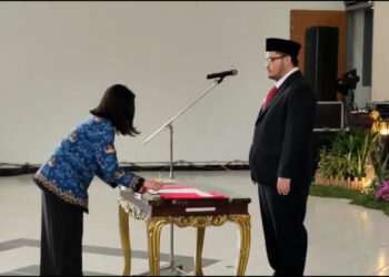 Lantik Ratusan PNS Pemkab Kediri, Mas Dhito Tekankan Profesionalisme dan Prioritas Pelayanan Masyarakat