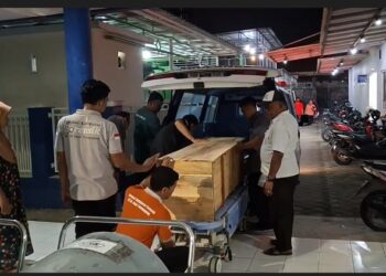 Polisi Otopsi Nenek Tewas Tak Wajar, Ungkap Luka Sayatan di Leher Penyebab Kematian Korban.