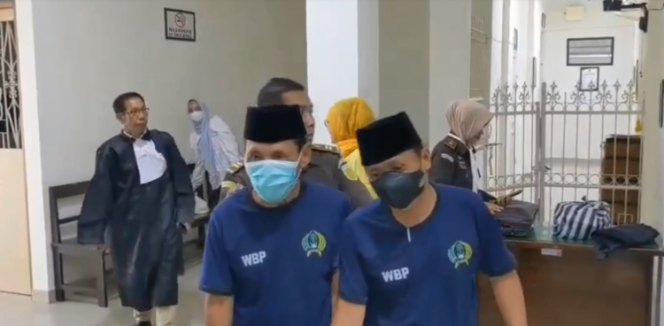 Tak Menyesal Berbuat Cabul, Dua Pemilik Ponpes di Trenggalek Divonis Tambahan Jadi 11 Tahun Penjara