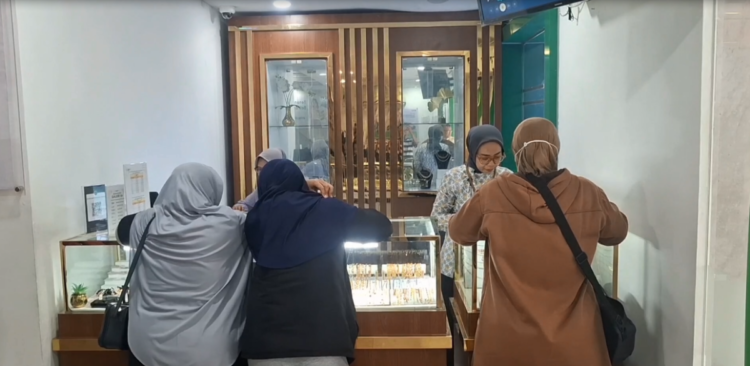 Harga Emas di Kediri Tembus Rp 2,9 Juta per Gram, Minat Beli Masyarakat Justru Melonjak Dua Kali Lipat