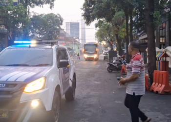 Buntut OTT Bupati Gatut Sunu, KPK Boyong 12 Pejabat Pemkab Tulungagung ke Jakarta