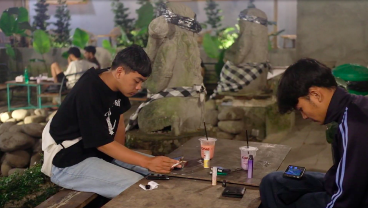 Zetta Zone Bantu Pelaku Usaha di Kediri Sediakan WiFi Gratis untuk Pelanggan