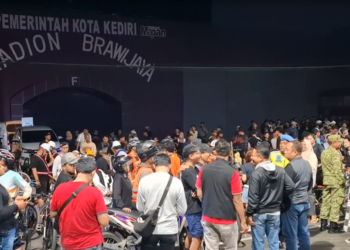 Kampanyekan Hidup Sehat, Kopag Space Satukan 800 Anak Muda Kediri Lewat Lari dan Sepeda Malam