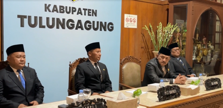 Jaga Stabilitas Pemerintahan, Plt Bupati Tulungagung Lantik Tri Hariadi Jadi Pj Sekda
