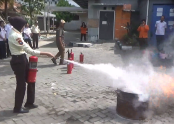 Tingkatkan Kesiapsiagaan, RSUD dr. Iskak Tulungagung Gelar Simulasi Gempa dan Kebakaran Hebat