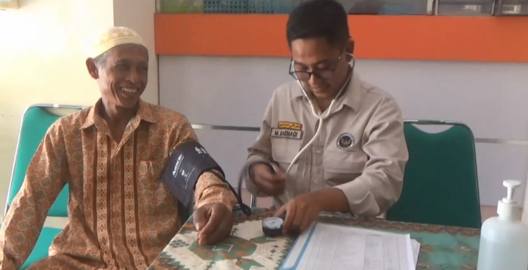 Lengkapi Syarat Keberangkatan, Ratusan Calon Jemaah Haji Tulungagung Jalani Vaksinasi Covid-19
