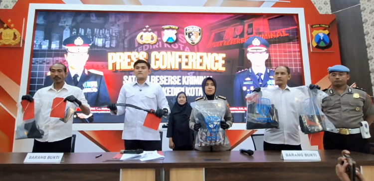 Produksi Video Porno di Kos-kosan, Pasangan Kekasih di Kediri Raup Cuan lewat Telegram