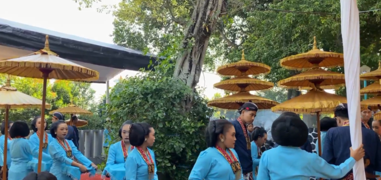 Ribuan Warga Padati Petilasan Sri Aji Jayabaya, Gelar Ritual Malam 1 Suro dengan Khidmat