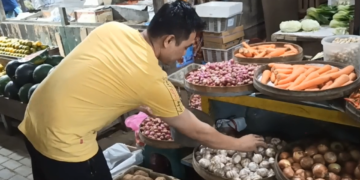 Pasokan Seret, Harga Bawang Putih di Pasar Basah Trenggalek Tembus Rp 36 Ribu per Kilogram