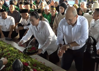 Peringati Haul Ke-56 di Blitar, Romy Soekarno Minta Ajaran Sang Proklamator Tak Sekadar Jadi Simbol Sejarah