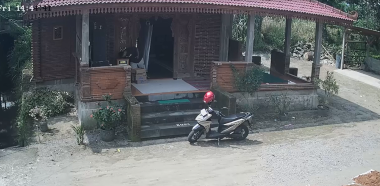 Nekat Bobol Kotak Amal Masjid Jutaan Rupiah, Residivis di Blitar Tak Berkutik Diarak Warga Keliling Desa