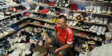 Dari Hobi Jadi Rezeki, Pensiunan Asal Pare Kediri Raup Cuan dari Bisnis Sepatu Impor Bekas