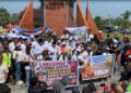 Harga Anjlok, Peternak Blitar Raya Gelar Aksi Bagikan 1 Juta Telur Gratis, Ribuan Warga Rela Berdesakan
