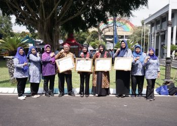 Borong Empat Penghargaan Harganas 2026, Mbak Wali: Jadi Motivasi Terus Hadirkan Program Terbaik Untuk Keluarga