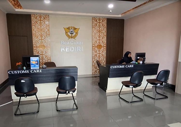 Kepala Jadi Tersangka KPK, Pelayanan Bea Cukai Kediri Dipastikan Tetap Normal