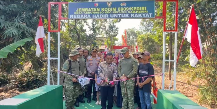 Akhiri Penantian 40 Tahun, Jembatan Garuda Merah Putih di Kediri Resmi Beroperasi