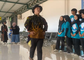 Unjuk Bakat di Stasiun Blitar, Belasan Siswa Disabilitas Ramaikan Hari Anak Nasional Bersama KAI