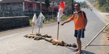 Baru 4 Tahun Diperbaiki, Jembatan Alternatif Blitar-Batu Rusak Parah Akibat Truk Kelebihan Muatan