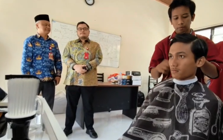 Cetak SDM Unggul dan Siap Kerja, Pemkab Kediri Buka Pelatihan Gratis di BLK Bogokidul