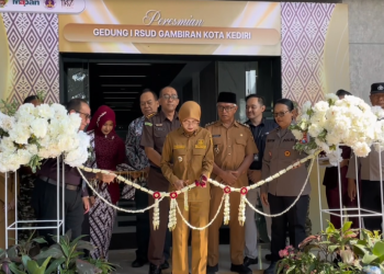 Resmikan Gedung Baru RSUD Gambiran, Wali Kota Kediri Pastikan Kapasitas dan Layanan Kesehatan Makin Maksimal