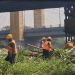 Sambut Hari Jadi ke-1147, Pemkot Kediri Bersihkan Tumpukan Sampah di Cagar Budaya Jembatan Lama