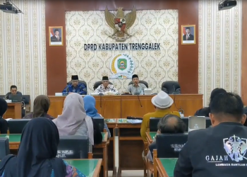 Soroti Ranperda Desa, DPRD Trenggalek Janji Akomodasi 5 Usulan Aliansi Senter