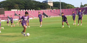 Ribuan Persikmania Geruduk Latihan Persik, Bakar Semangat Macan Putih Jelang Derby Jatim