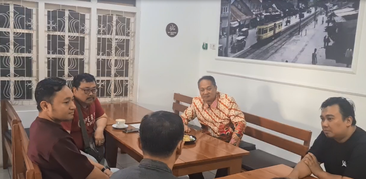 Gandeng Cah Prenuer, Ketua DPRD Kota Blitar Siap Pasang Badan Dorong UMKM Muda Naik Kelas