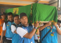 Isak Tangis Sambut Kedatangan Jenazah Korban Kapal Virgo Transport, Dimakamkan di Blitar